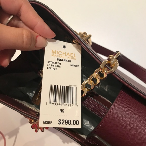 Michael Kors Bags - Picture 5 of 6